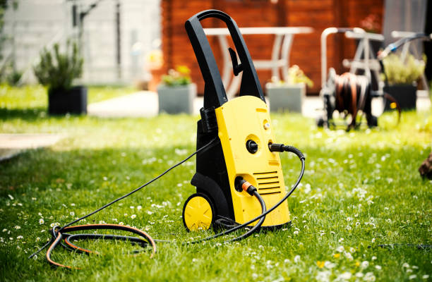Best Rust Removal  in Carrabelle, FL